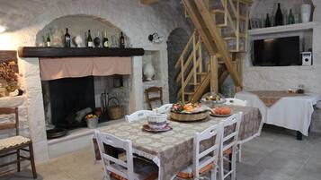 Colazione a buffet inclusa, servita tutte le mattine