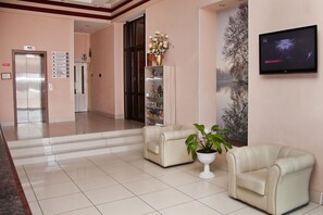 Pintu masuk interior