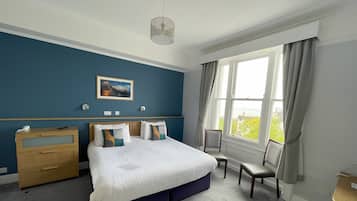 Deluxe Double Room, 1 King Bed, Sea View | Hypo-allergenic bedding, desk, blackout drapes, iron/ironing board