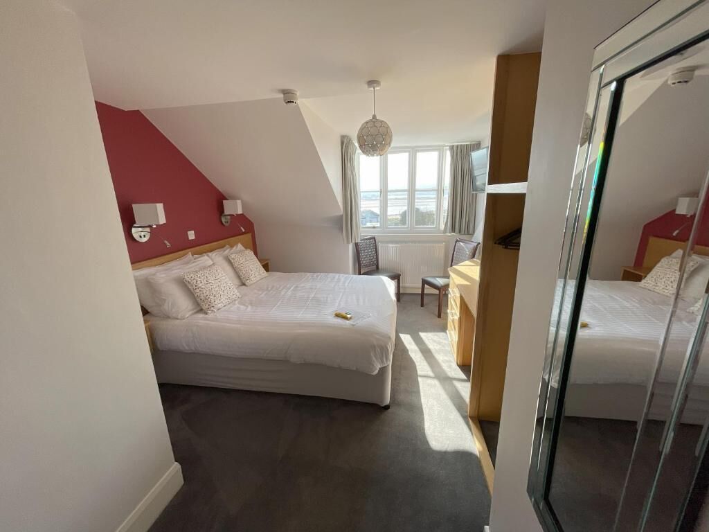 Standard-Doppelzimmer, Meerblick