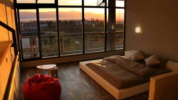 Deluxe Room | Free WiFi