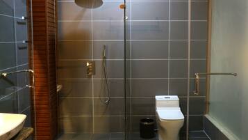 Shower, free toiletries, hair dryer, slippers