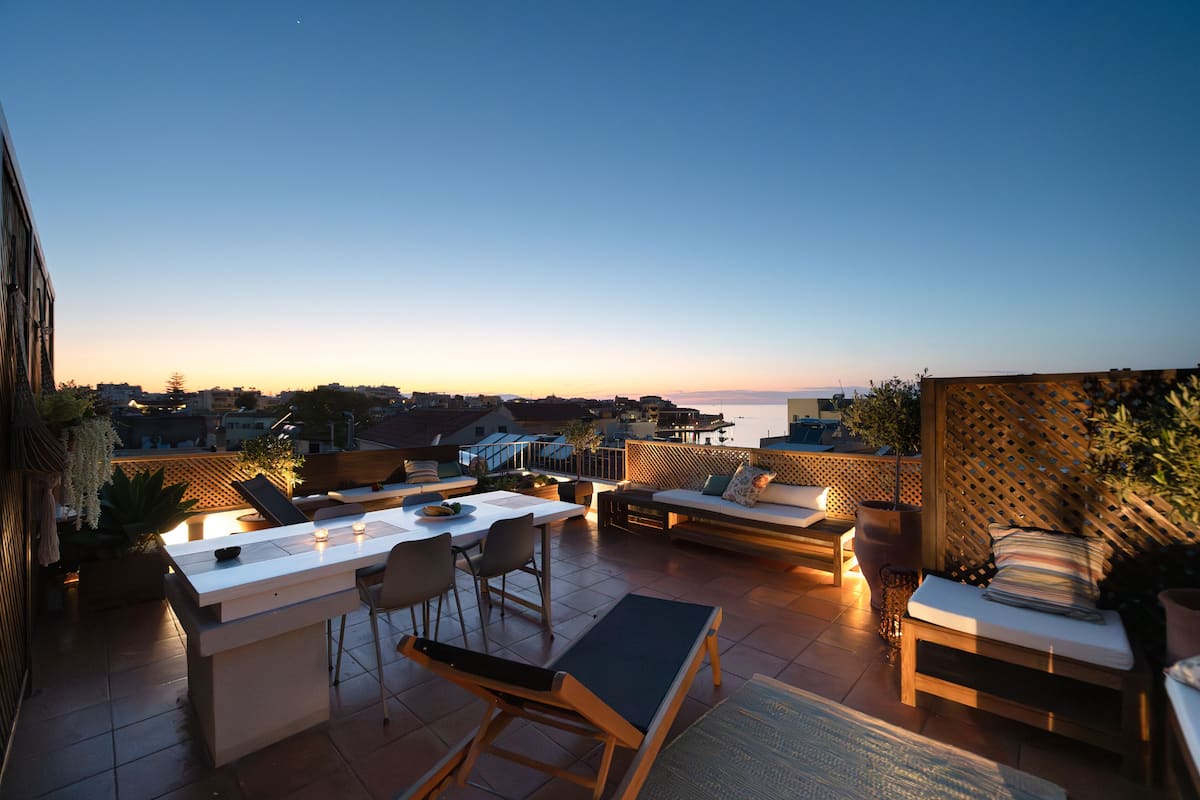 Executive Apartment | Terrace/patio