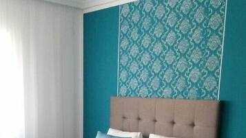 Apartment (B - Studio with Kitchenette) | Desk, soundproofing, iron/ironing board, free cots/infant beds