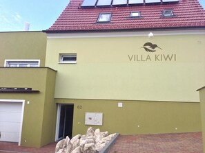 Property entrance - Villa Kiwi (Mikulov)