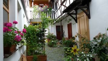 Vue depuis lâhĂ©bergement