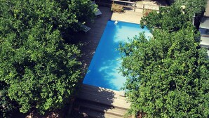 Piscina a l'aire lliure de temporada 