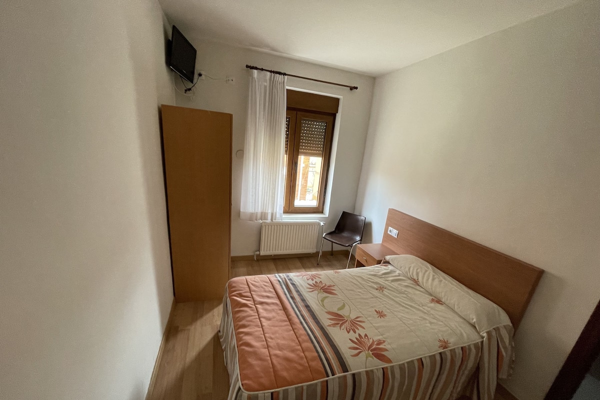 Standard Single Room, Shower | Free WiFi, bed sheets