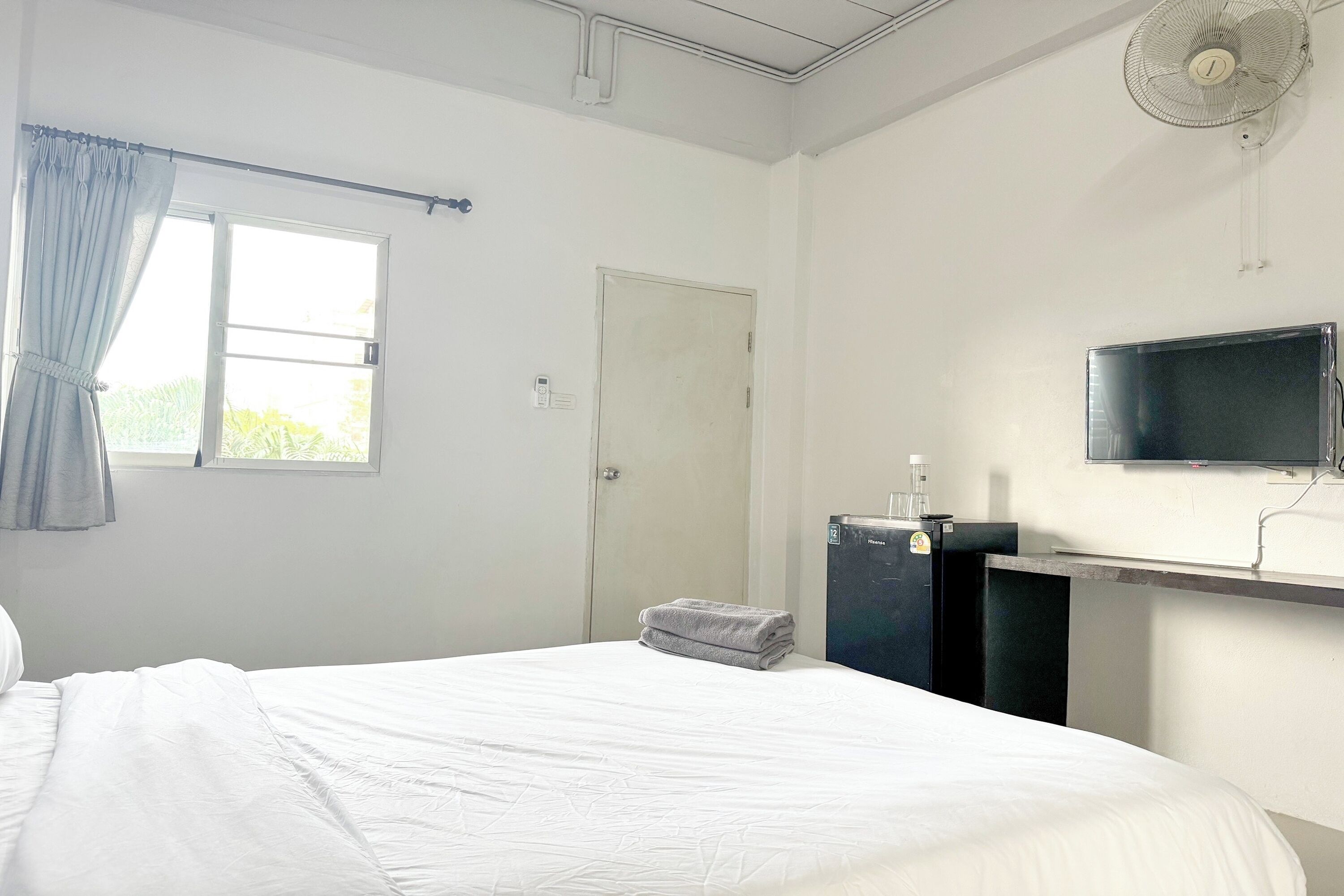 standard double room | 1 bedroom, free wifi, bed sheets