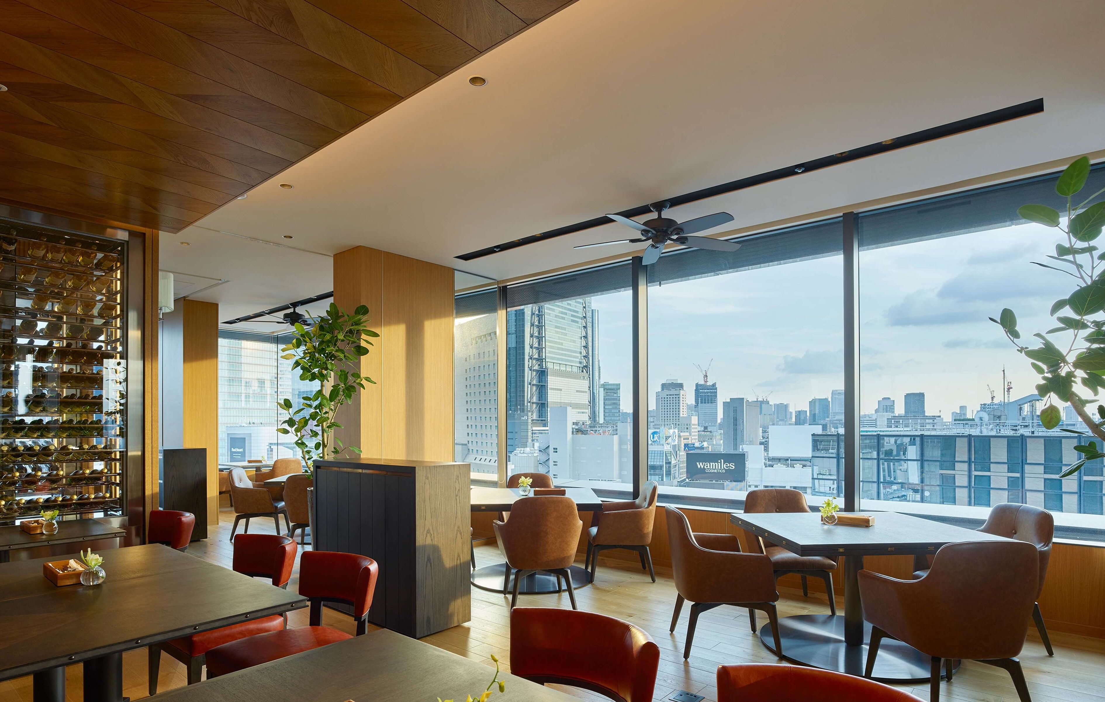 breakfast and dinner served