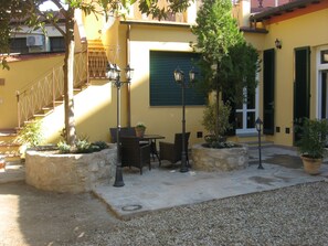 Garden - Sun House (Florence)
