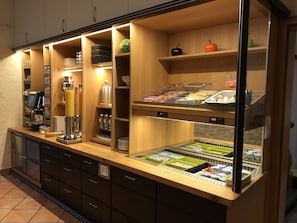 Daily buffet breakfast (EUR 18 per person)