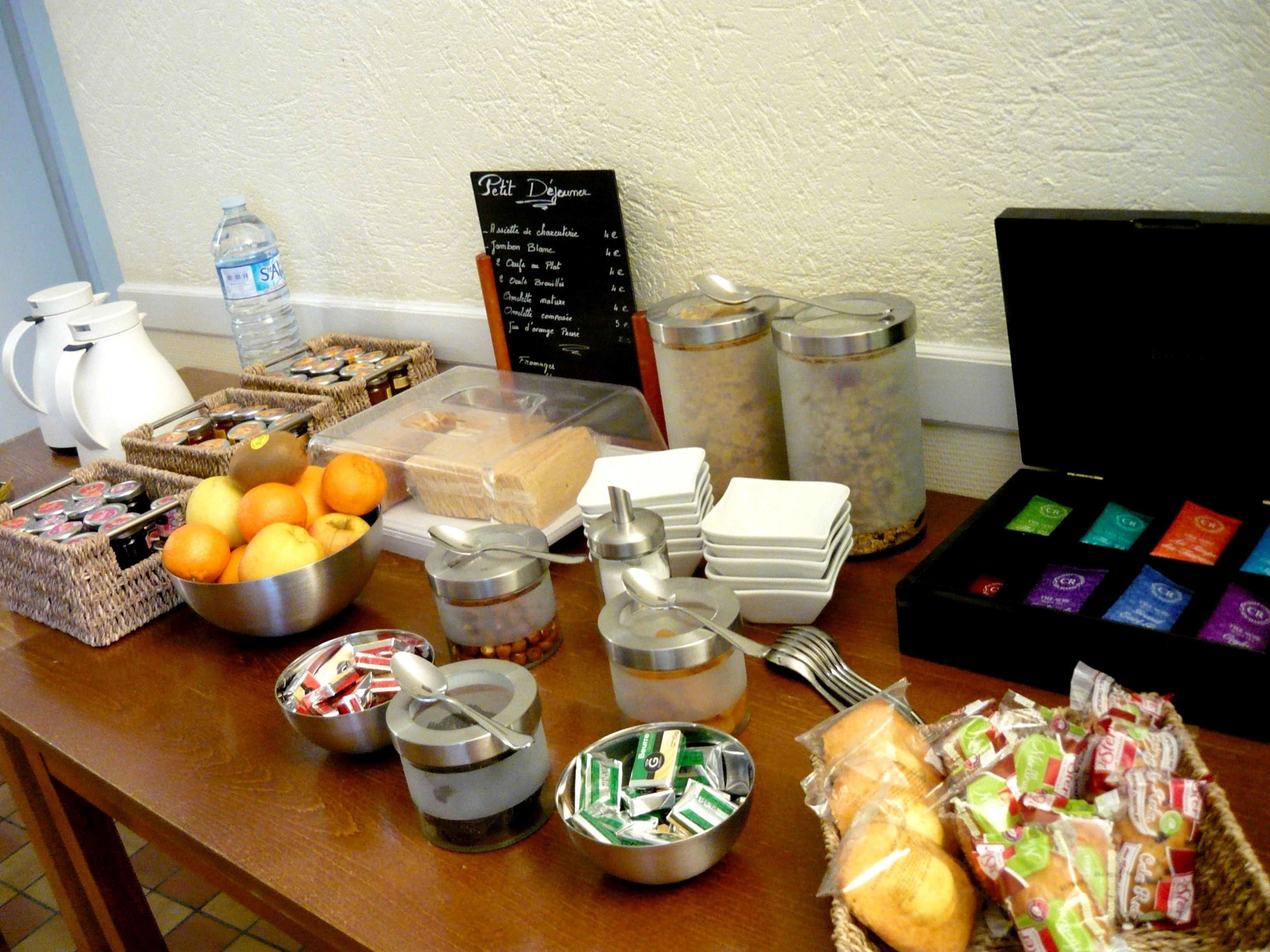 daily buffet breakfast (eur 12 per person)
