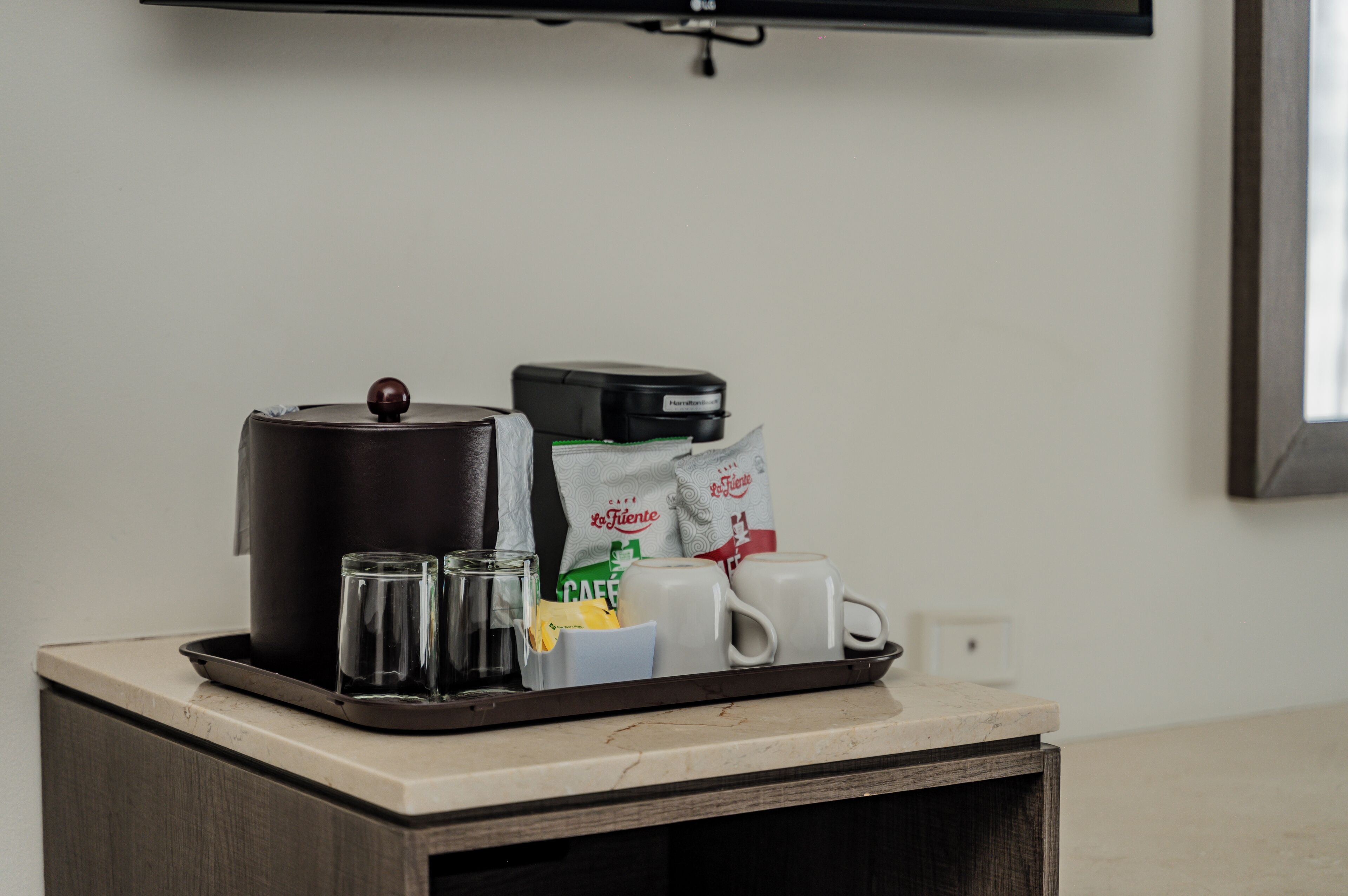 suite, 1 king bed, non smoking, refrigerator & microwave (wet bar) | premium bedding, in-room safe, soundproofing, free wifi