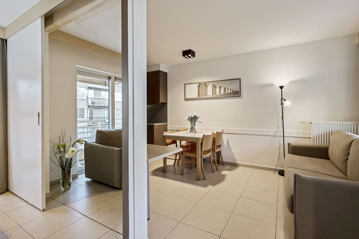 Junior Suite, 1 Bedroom | Living area