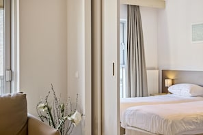 Junior-Suite, 1 Schlafzimmer | 1 Schlafzimmer, Zimmersafe, schallisolierte Zimmer, Babybetten