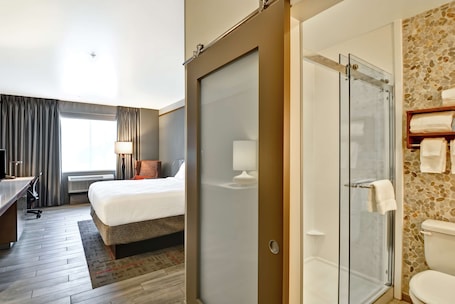 Ropa de cama de alta calidad y escritorio
