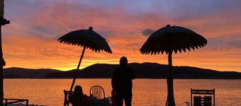 Uros Titicaca Lodge