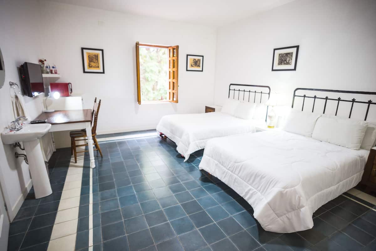 Double Room | Free WiFi