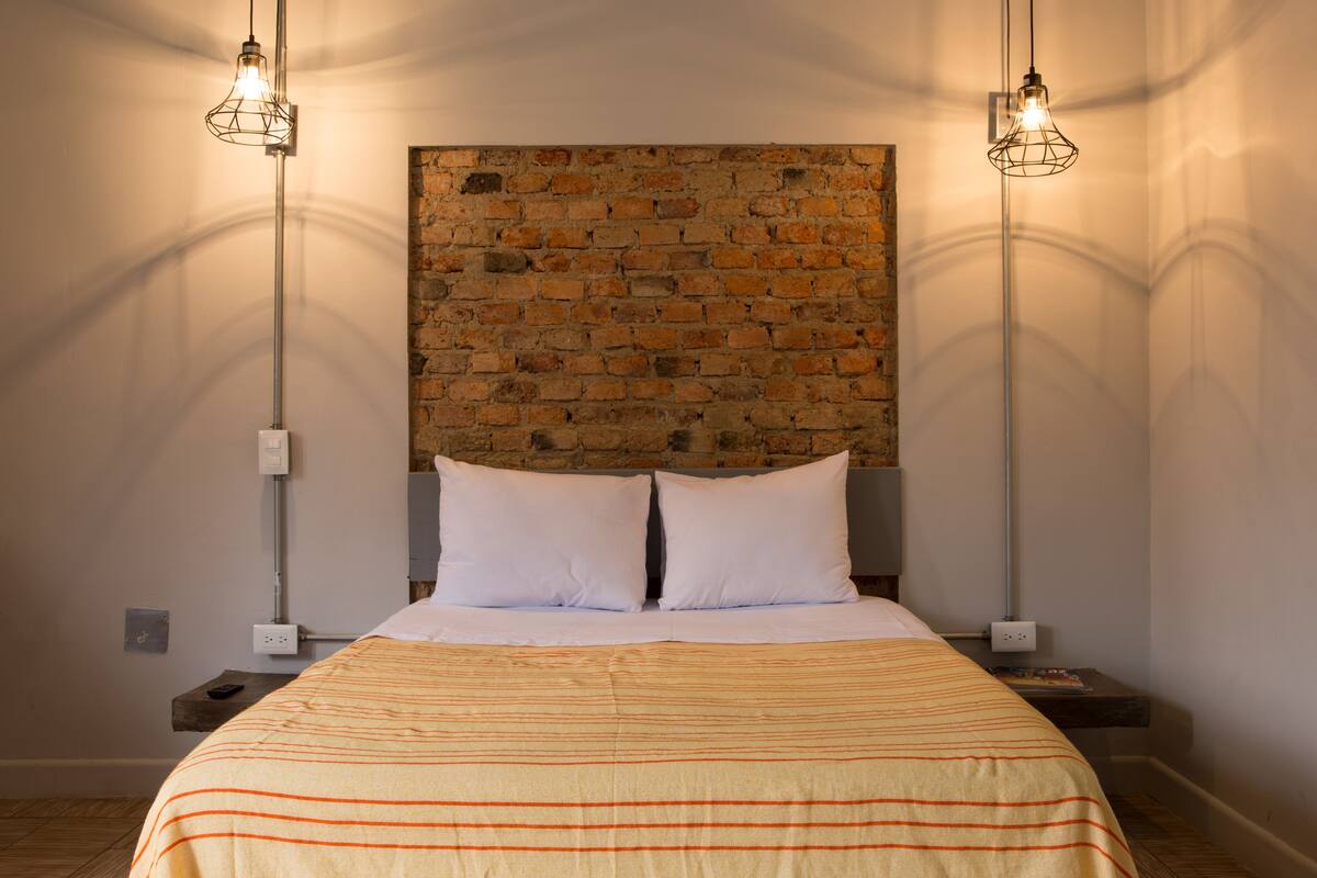 Single Room | WiFi (free)