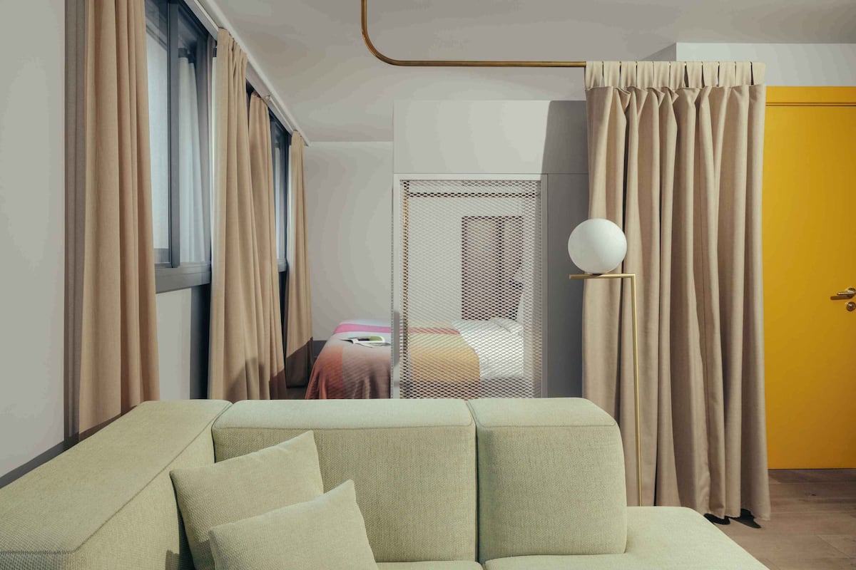 Open Plan Suite - Twin | Premium bedding, in-room safe, desk, laptop workspace