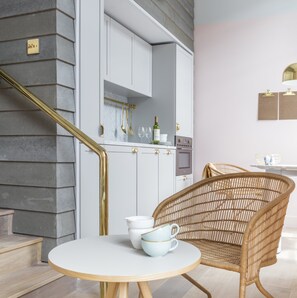 Mezzanine Studio | Living area | 42-inch flat-screen TV with cable channels, TV - Eden Locke (Edinburgh)