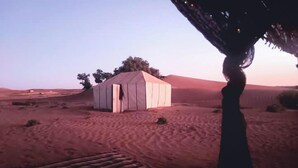 Unclassified image, 2 of 49, button - Atmospher Bivouac Desert (M'Hamid El Ghizlane)