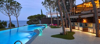 Alàbriga Hotel & Home Suites