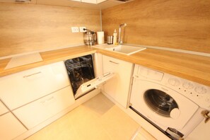 디럭스 아파트 | 전용 간이 주방 | 커피/티 메이커