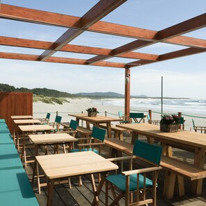 Beach bar - Hotel FeelViana (Viana do Castelo)