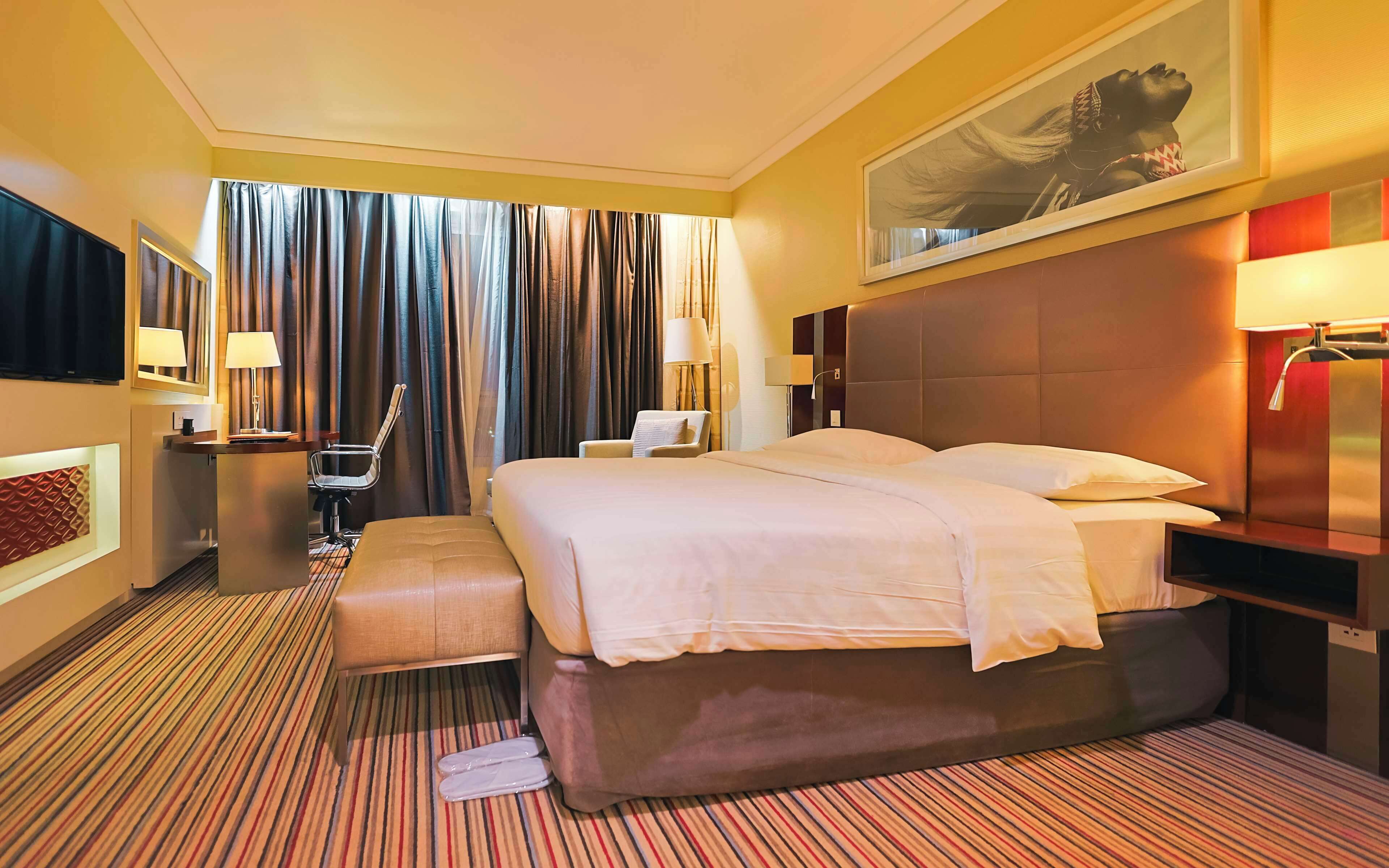 Minibar, in-room safe, desk, laptop workspace