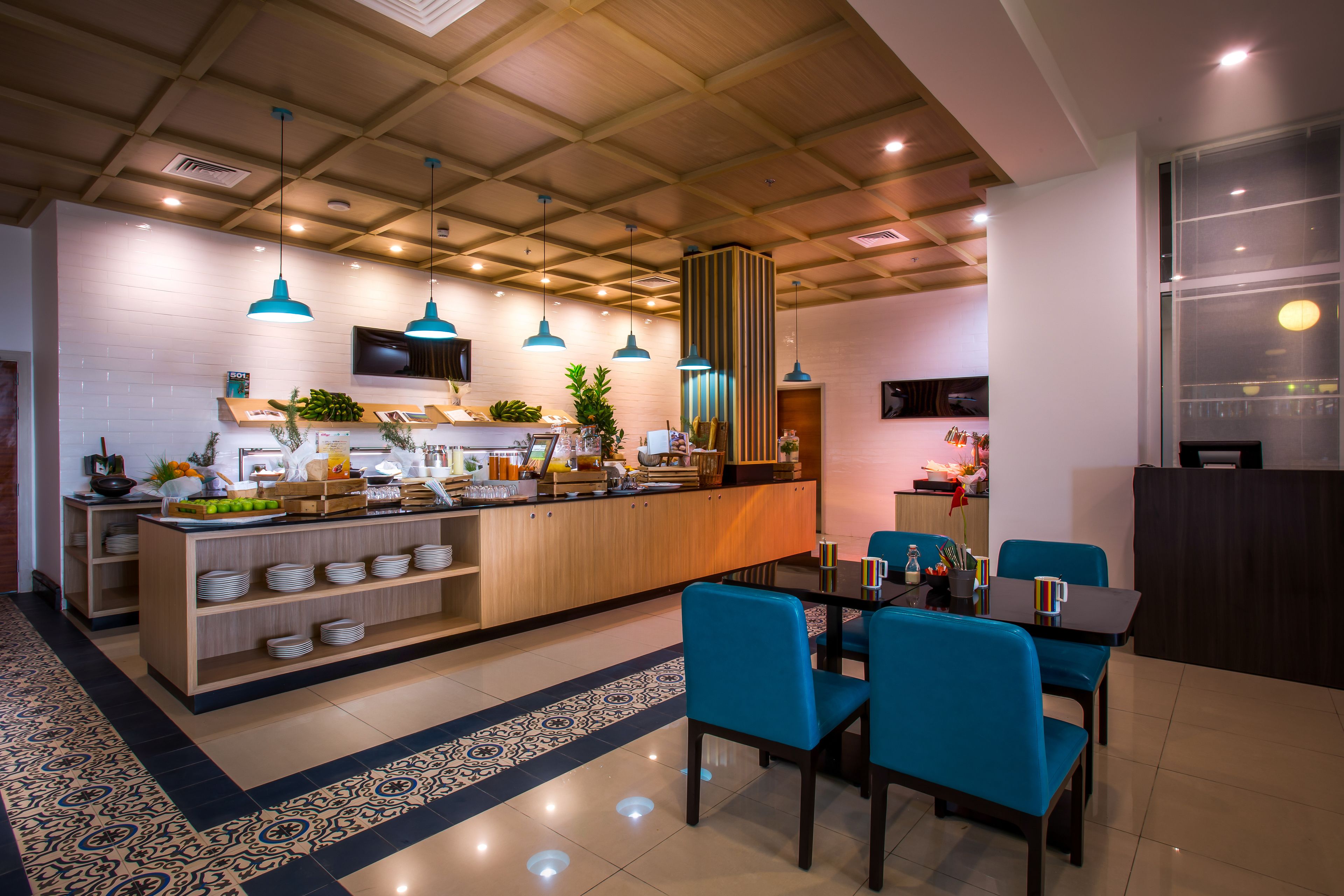 daily buffet breakfast (usd 20 per person)