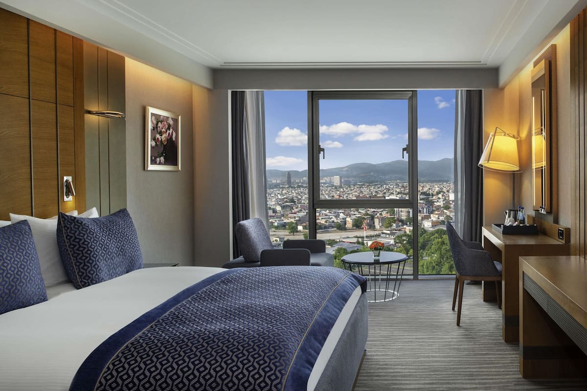 Chambre Supérieure, 1 très grand lit