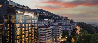 Mövenpick Hotel & Thermal Spa