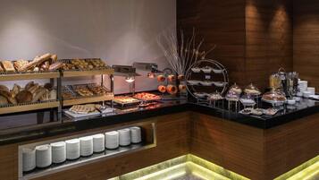 Daily buffet breakfast for a fee