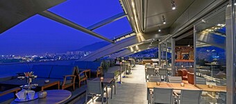 Mövenpick Hotel & Thermal Spa