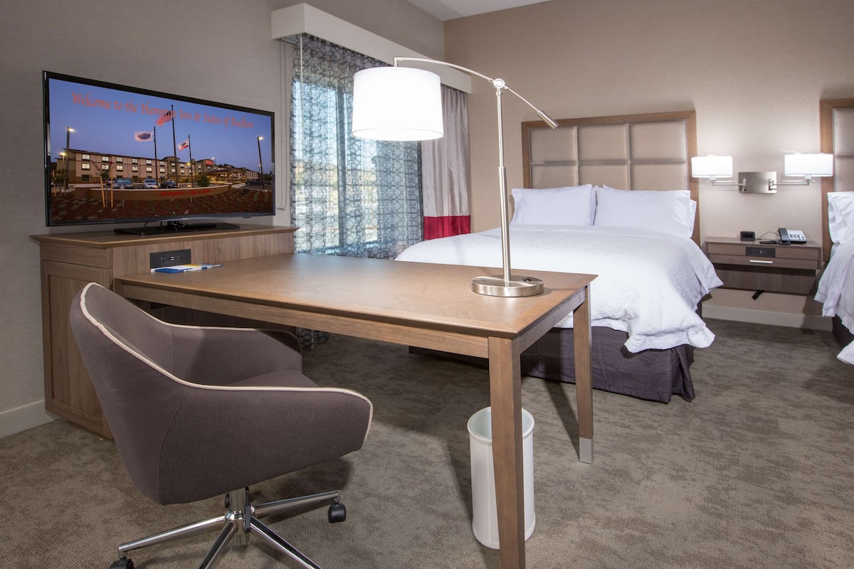 In-room safe, desk, laptop workspace, free WiFi