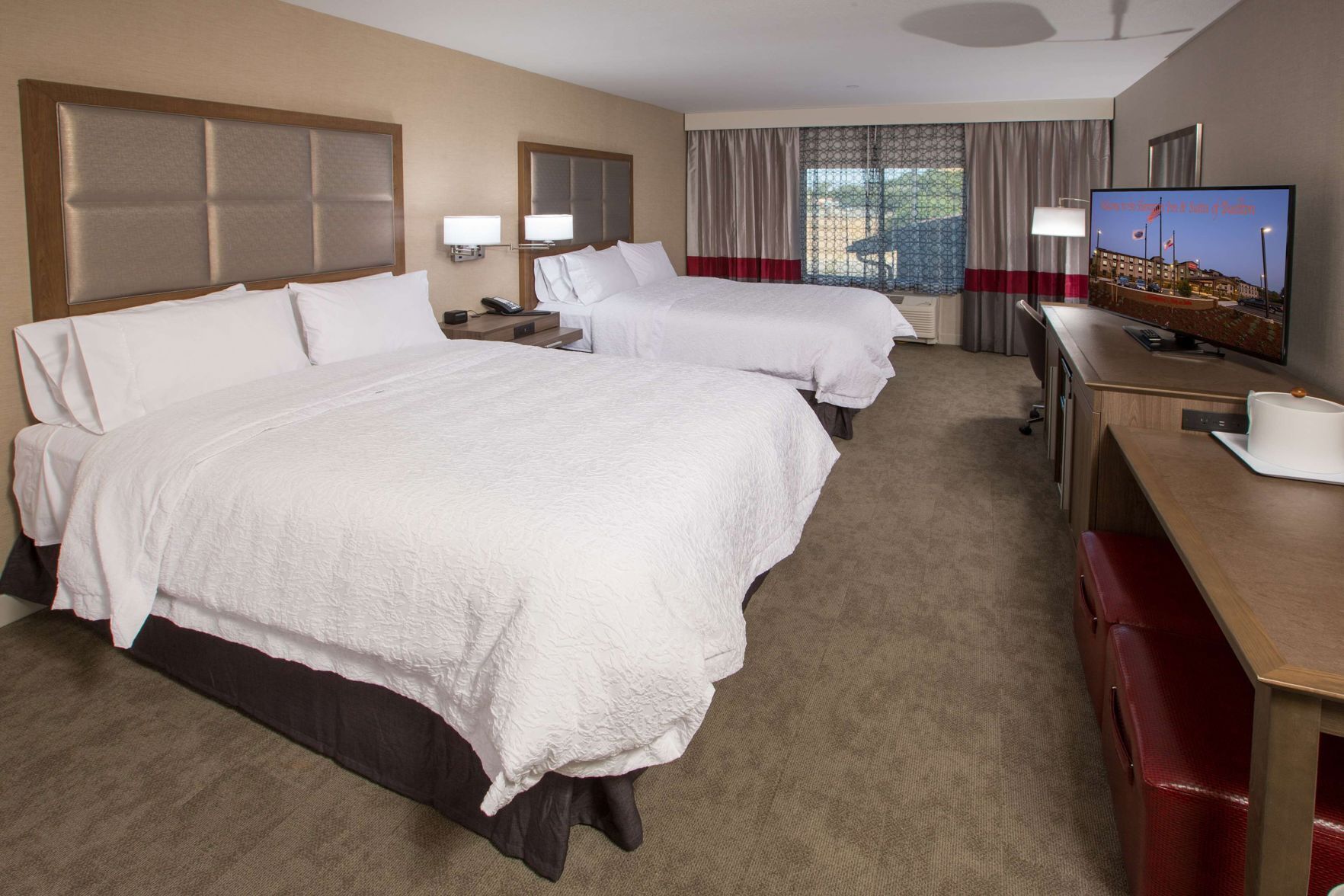 In-room safe, desk, laptop workspace, free WiFi