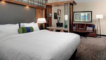 Hypoallergeen beddengoed, een kluis op de kamer, een bureau