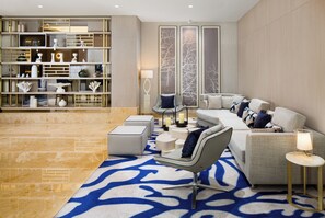Lobby sitting area - Beach Rotana All Suites (Abu Dhabi)