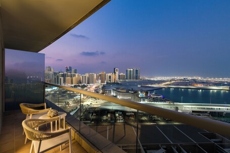 Beach Rotana All Suites - Image 19