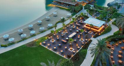 Beach Rotana All Suites