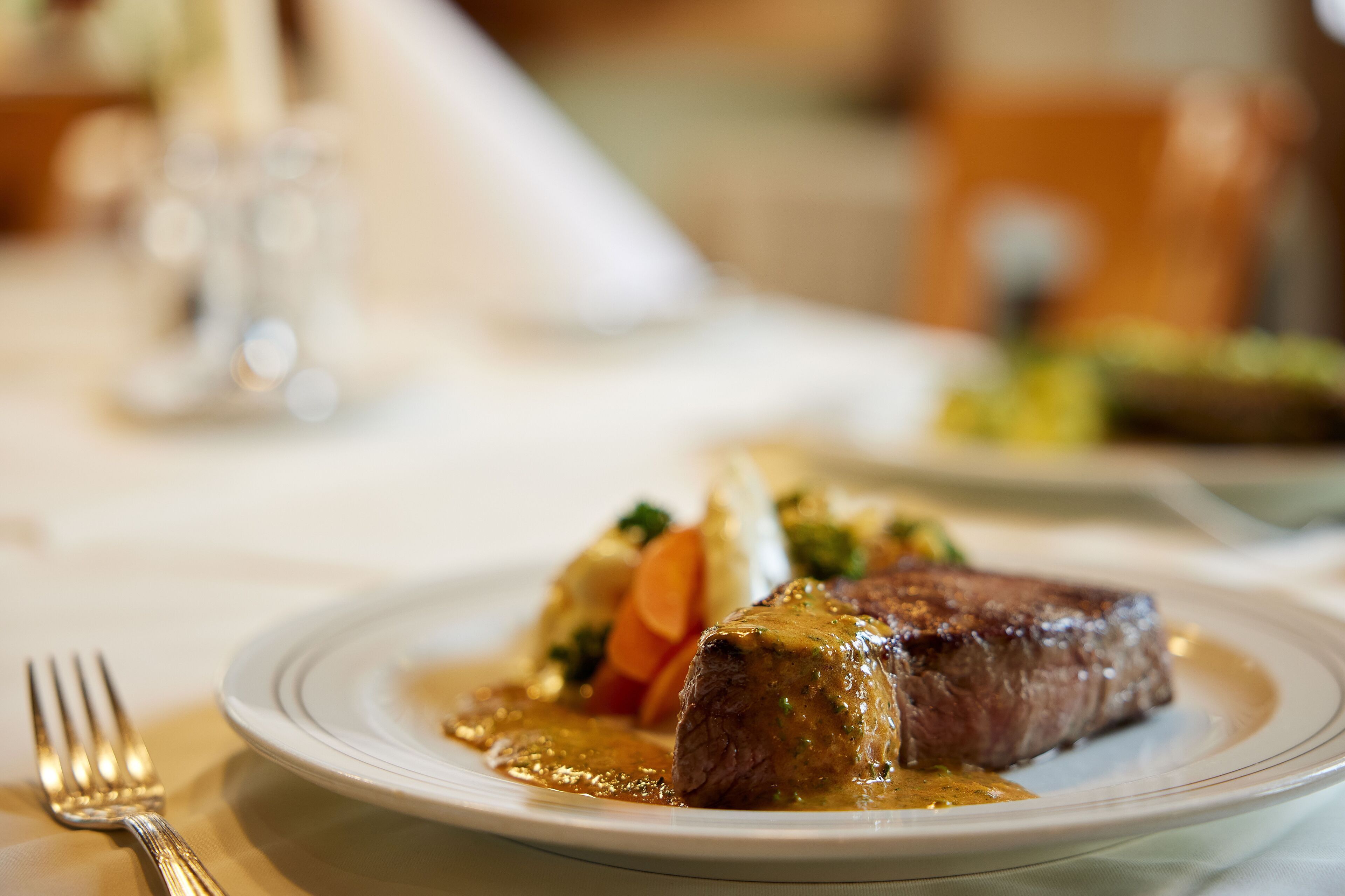 Lunch and dinner served, Regional cuisine