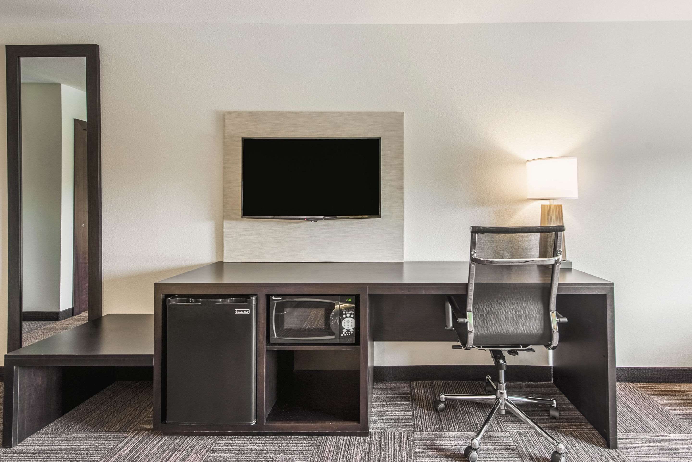 suite, 1 king bed with sofa bed, non smoking, jetted tub (2 person sofa bed) | desk, laptop workspace, iron/ironing board, free cots/infant beds