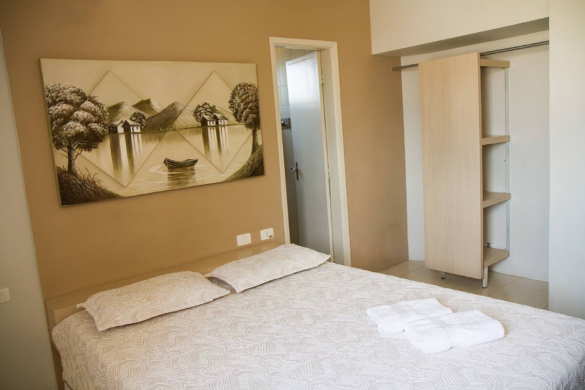 Premium bedding, desk, free WiFi, bed sheets