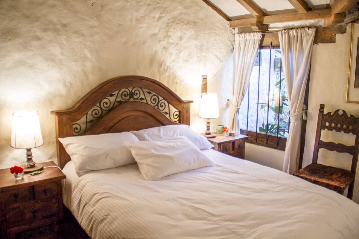 Rollaway beds, bed sheets