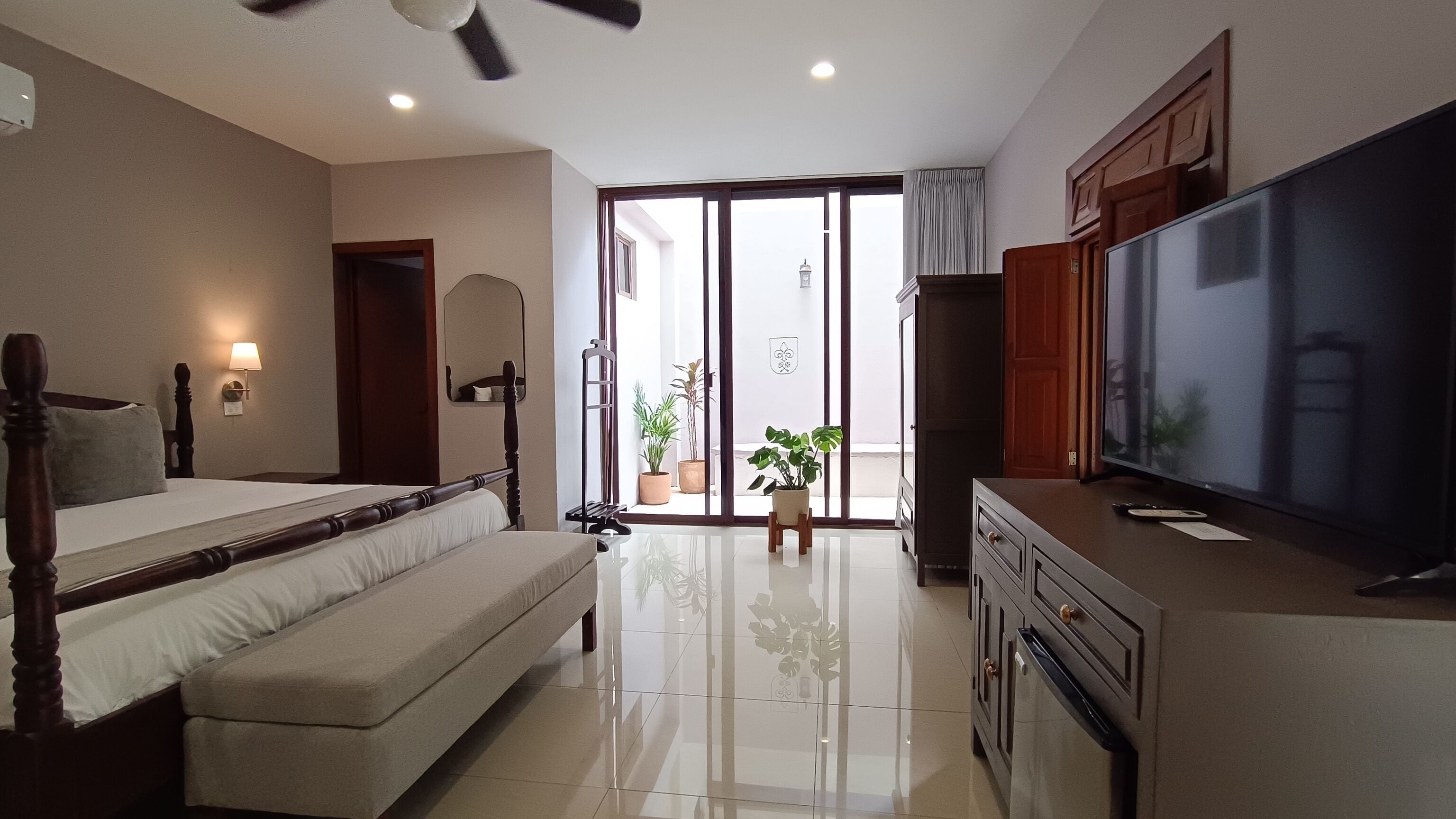 junior suite, terrace | 1 bedroom, premium bedding, pillow-top beds, minibar