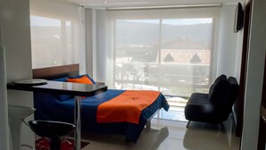 Studio | 1 bedroom, down duvets, in-room safe, soundproofing - Apart Hotel Campestre Villa Juliana (Chia)
