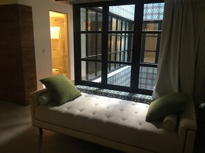 Design Loft, 1 Bedroom | Living room | Flat-screen TV - Nuove Loft (Playa del Carmen)