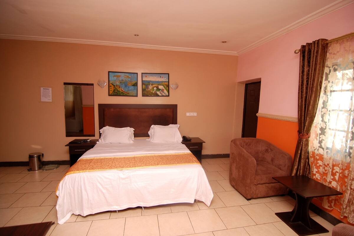 Camera Royal | 5 camere, Wi-Fi